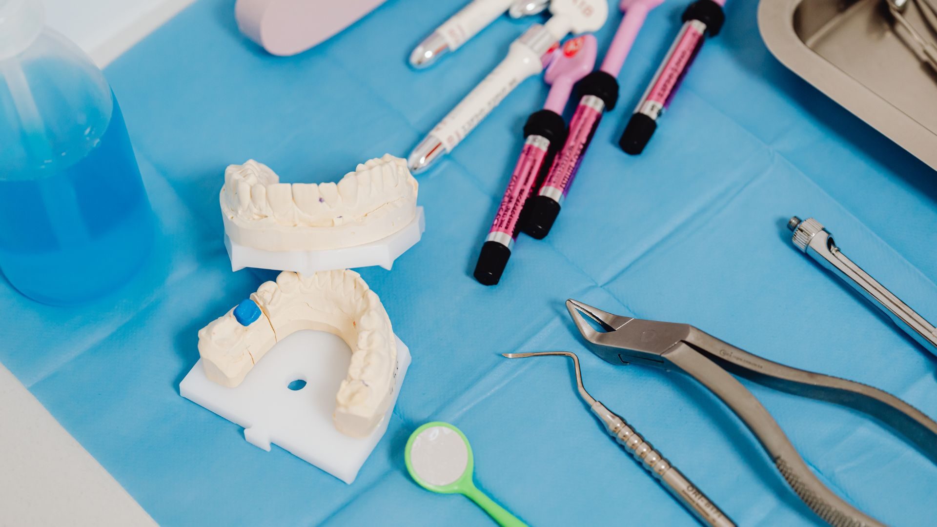 Marketing Collateral That Builds Brand Recognition for Dentists