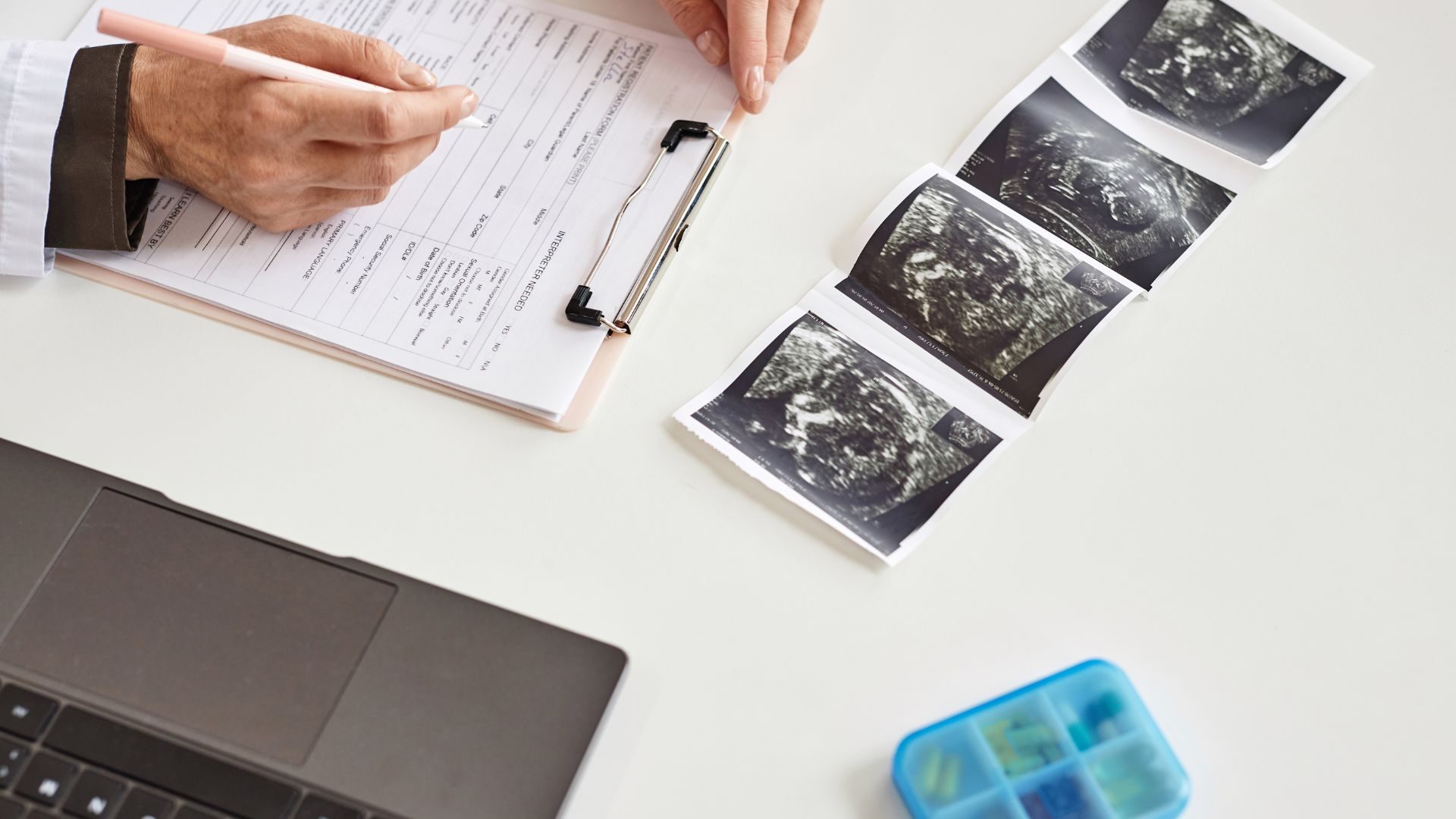 How Patient Profit Improves Your OBGYN Marketing Services With a Supportive Online Experience